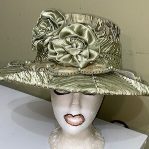 Beautiful Dress Hat / Church Hat by Ben Marc